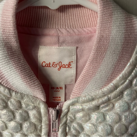 Girls Cat & Jack Iridescent Bubble Vest - Picture 4 of 9